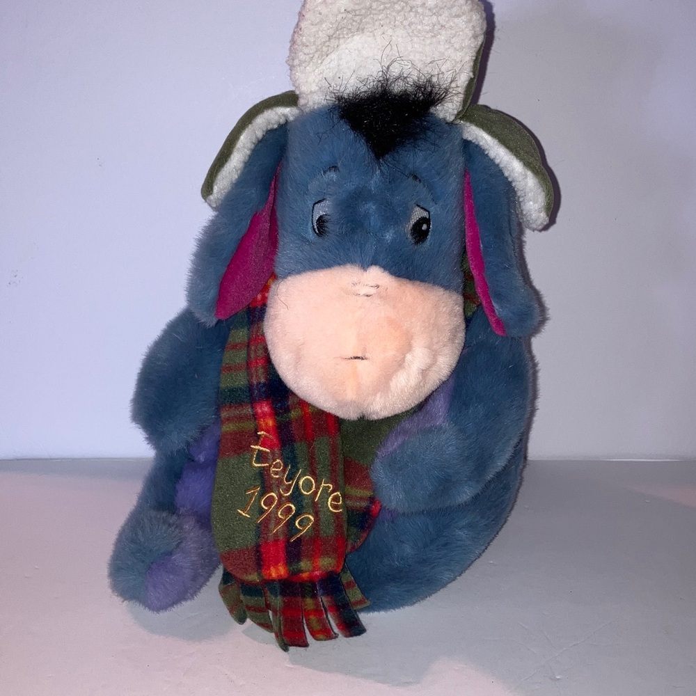 Disney Eeyore 1999 Plush with‎ Scarf and Hat 8”x 14”
